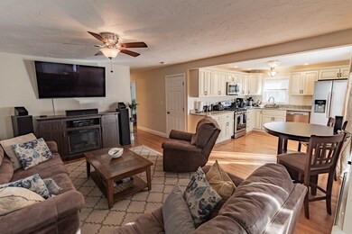 6 S Stowell St, Worcester, MA 01604 - photo 5