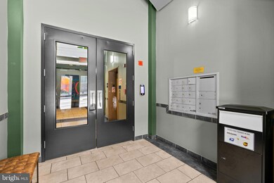 22 S Howard St unit R304, Baltimore, MD 21201 - photo 6