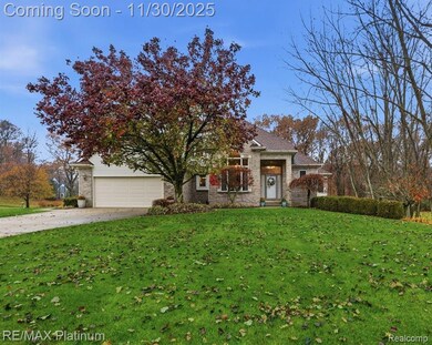 4428 Sundance Cir, Howell, MI 48843 - photo 2