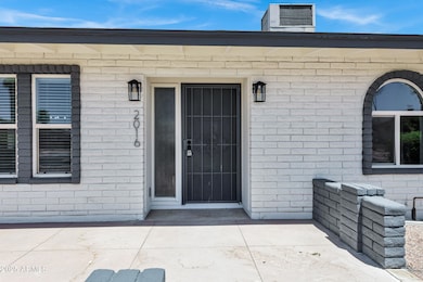 2016 E Elmwood St, Mesa, AZ 85213 - photo 2