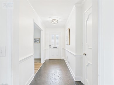 entry facing front door