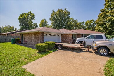 1006 S Dixieland Rd, Rogers, AR 72758 - photo 4