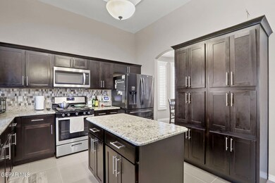 13649 Linton St, El Paso, TX 79928 - photo 3