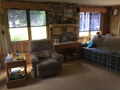 Family Room 4