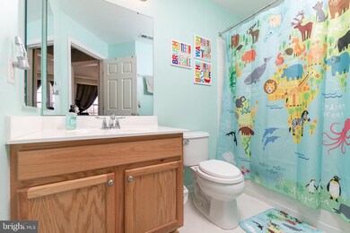 21 Cypress St, Swedesboro, NJ 08085 - photo 6