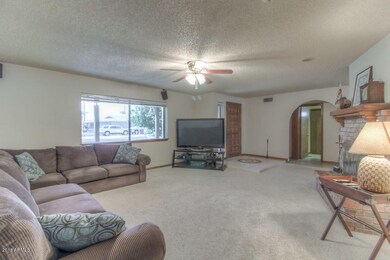 Living Room (2)-SMALL