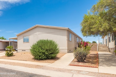2871 E Cottonwood Club Ln, Tucson, AZ 85706 - photo 2