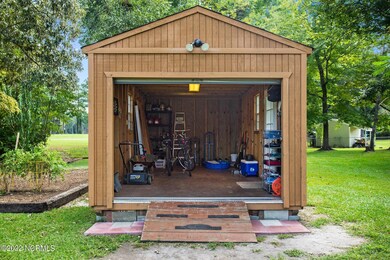 519 University Dr, Jacksonville, NC 28546 - photo 7