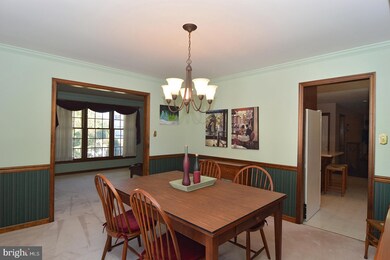 2018 Cypress Ln, Reading, PA 19610 - photo 5