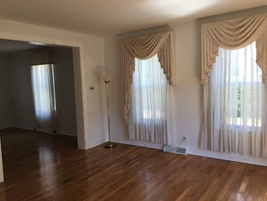 2 Farnum St, Quincy, MA 02169 - photo 5