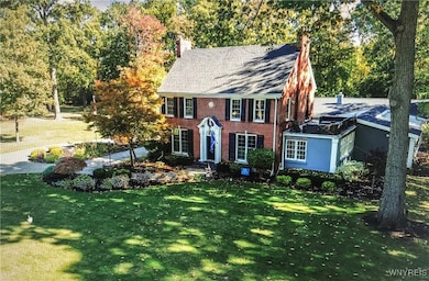 CIRCLE DRIVE - PRIMARY 2ND FL PATIO