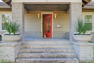 1617 Missouri St, Houston, TX 77006 - photo 4
