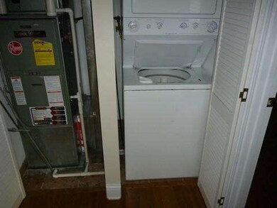 2820 W Arthur Ave unit 2, Chicago, IL 60645 - photo 4