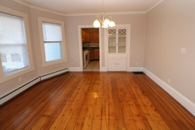13 Oneida St unit Left, Lynn, MA 01901 - photo 5