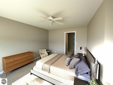 4877 Meadowlark Ln unit 40, Traverse City, MI 49685 - photo 5