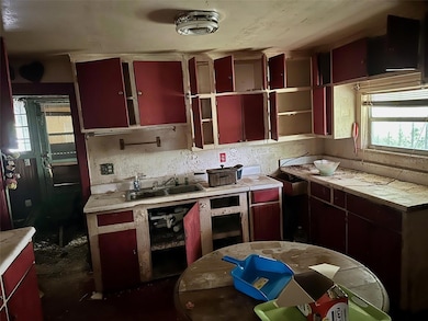 622 E 8th St, Sanford, FL 32771 - photo 5