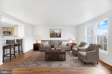 16980 Monmouth Ct, Dumfries, VA 22026 - photo 6