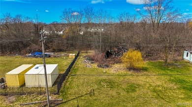 3402 Highland Ave, Niagara Falls, NY 14305 - photo 2