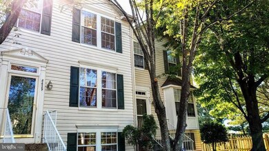 8629 Walcott Ct, Manassas, VA 20111 - photo 3