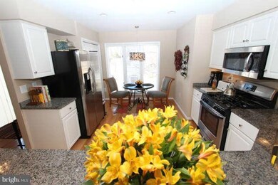 1330 Wedgewood Manor Way, Reston, VA 20194 - photo 4