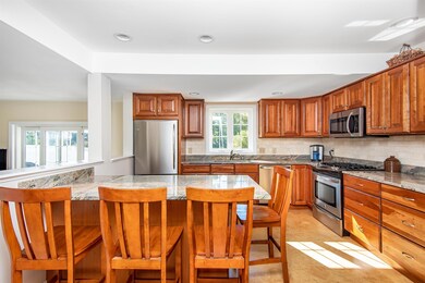 155 Hayes Ave, South Burlington, VT 05403 - photo 5