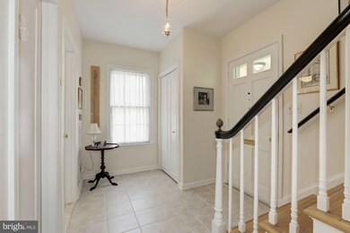 3521 Hamlet Place, Chevy Chase, MD 20815 - photo 2