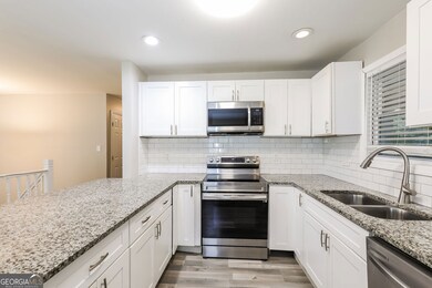 908 Bimini Ln, Forest Park, GA 30297 - photo 4