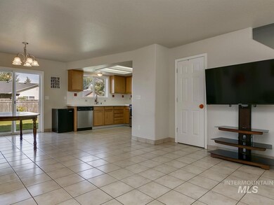 926 W Oakmont Ave, Nampa, ID 83686 - photo 6