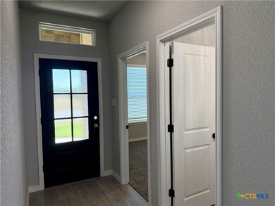 2566 Settlers Oak Dr, Belton, TX 76513 - photo 5