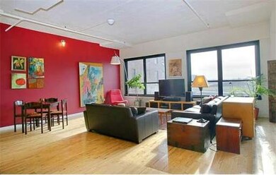 210-216 Lincoln St unit 503, Boston, MA 02111 - photo 2