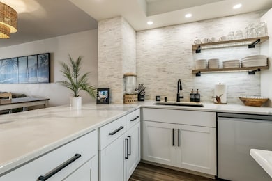 Menehune Shores unit 208, Kihei, HI 96753 - photo 3