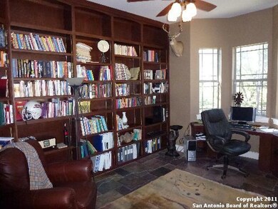 17031 Clovis, Helotes, TX 78023 - photo 4