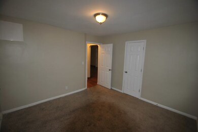 774 N Kenilworth Ave, Elmhurst, IL 60126 - photo 6