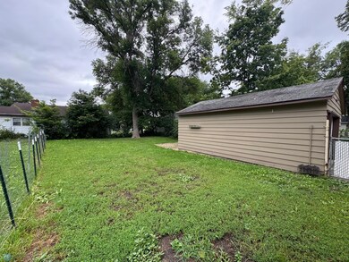 1233 11 1 2 St N, Fargo, ND 58102 - photo 4