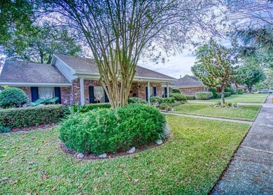 1123 Creekmont Dr, Houston, TX 77091 - photo 5