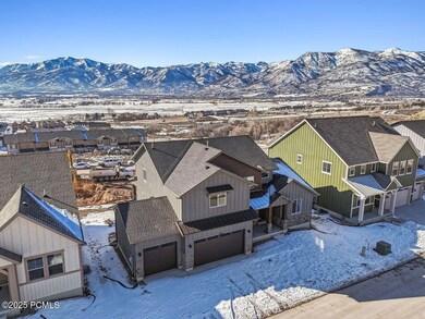 2547 Wildflower Ln, Daniel, UT 84032 - photo 4