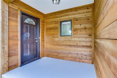 433 Bennie Ln, Grand Prairie, TX 75051 - photo 3