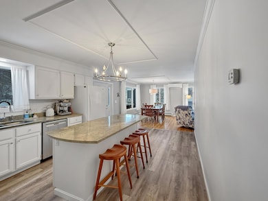 36 N Wiggin St, Greenville, ME 04441 - photo 5