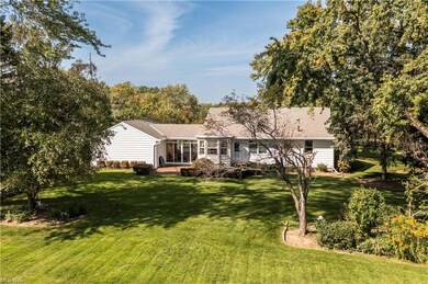 669 S Chillicothe Rd, Aurora, OH 44202 - photo 2