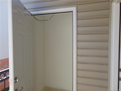 627 Appeldoorn Cir unit 627, Asheville, NC 28803 - photo 7