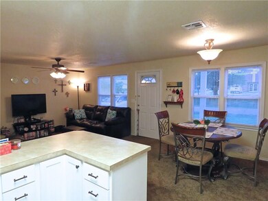 501 E Darrow St, Shawnee, OK 74801 - photo 7