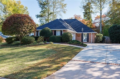 285 N Farm Dr, Alpharetta, GA 30004 - photo 7