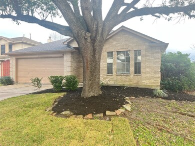3507 Yellowstone Cir, Pearland, TX 77584 - photo 2