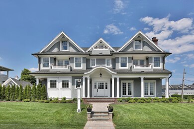 100 Howell Ave