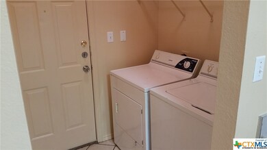 869 Sagewood Trail, San Marcos, TX 78666 - photo 3