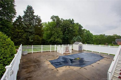 6102 Pebble Creek Cove, Floyds Knobs, IN 47119 - photo 2