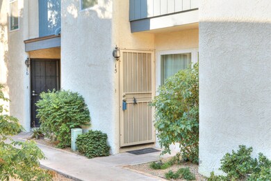 2946 N 14th St unit 15, Phoenix, AZ 85014 - photo 2