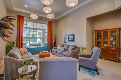 Living rm right side
