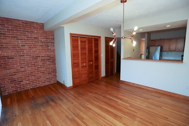 139 Erie St unit 2, Cambridge, MA 02139 - photo 6