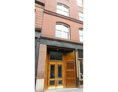 150 Lincoln St unit 3C, Boston, MA 02111 - photo 6